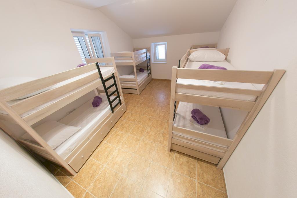 City Hostel Trogir Phòng bức ảnh